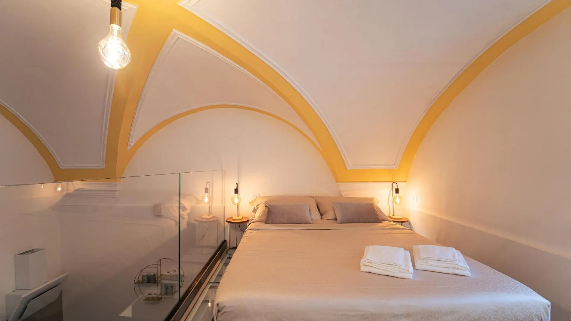 Modern Design Apartment In Historical City Center Catane 0*,
